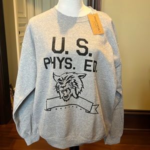 NWT sweatshirt small/medium
